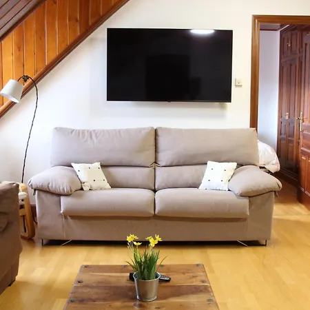 Casa Honoria Amplio, Con Vistas Y Parking - Arafita *